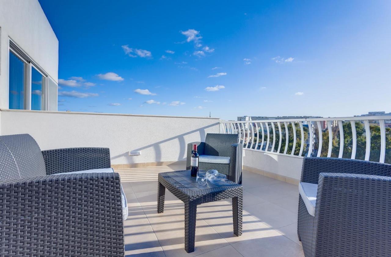 Centric And Modern Penthouse Close To Amenities Msida Buitenkant foto